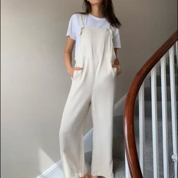 Aritzia The Group by Babaton Calipso Jumpsuit Overalls Cream Size XS - Picture 5 of 10